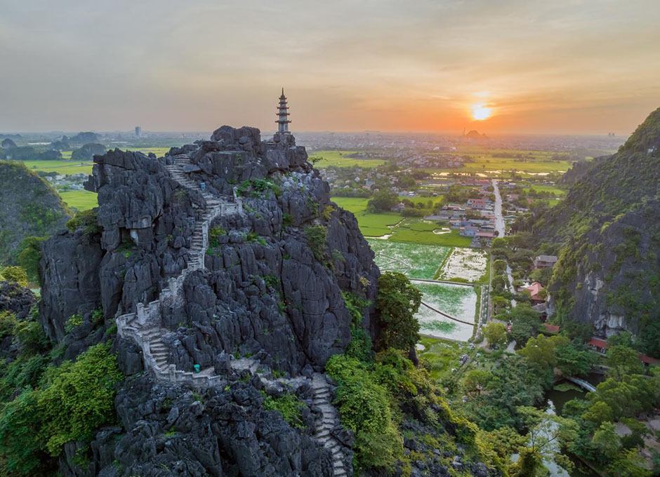 /fm/Files//Package/ninh binh and lan ha bay/hangmua.jpg